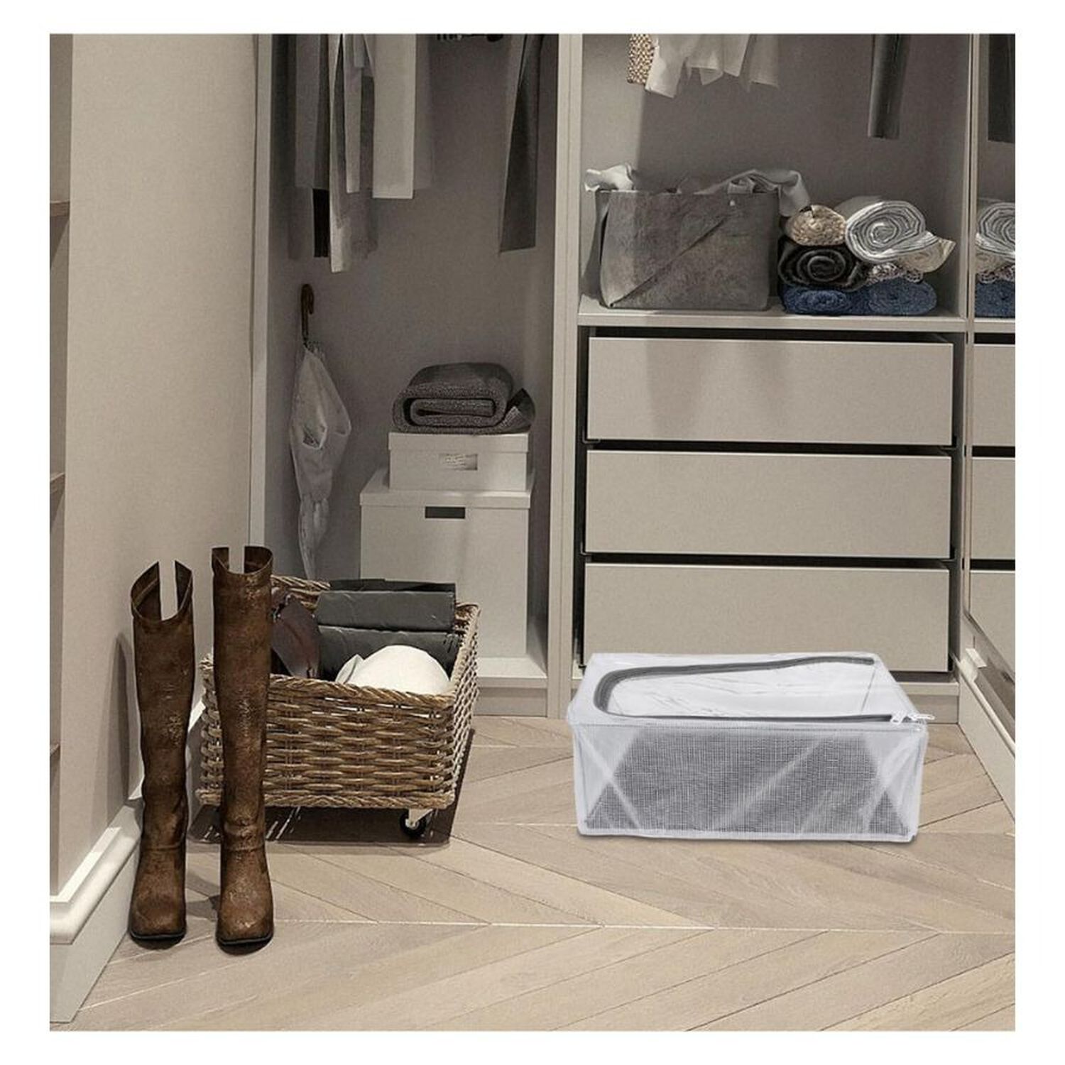 Caja Organizadora De Ropa Con Ventana Transparente Y Cierre 40x30x15 image number 1.0