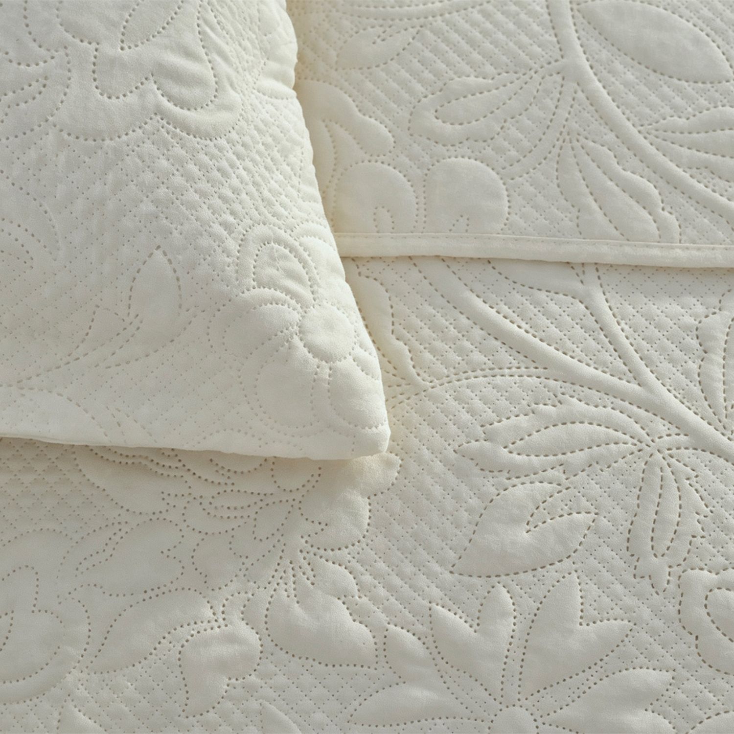 Quilt Andes Liso / 1.5 Plazas image number 1.0