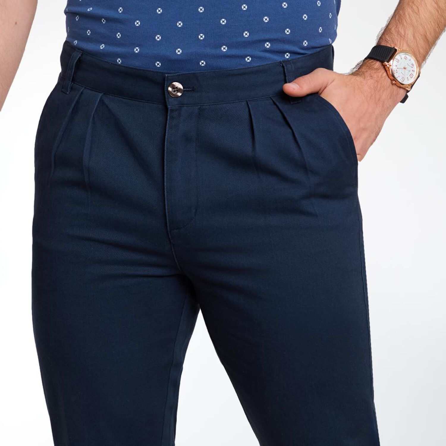 Pantal&oacute;n Liso Tiro Medio Regular Hombre Herald image number 4.0