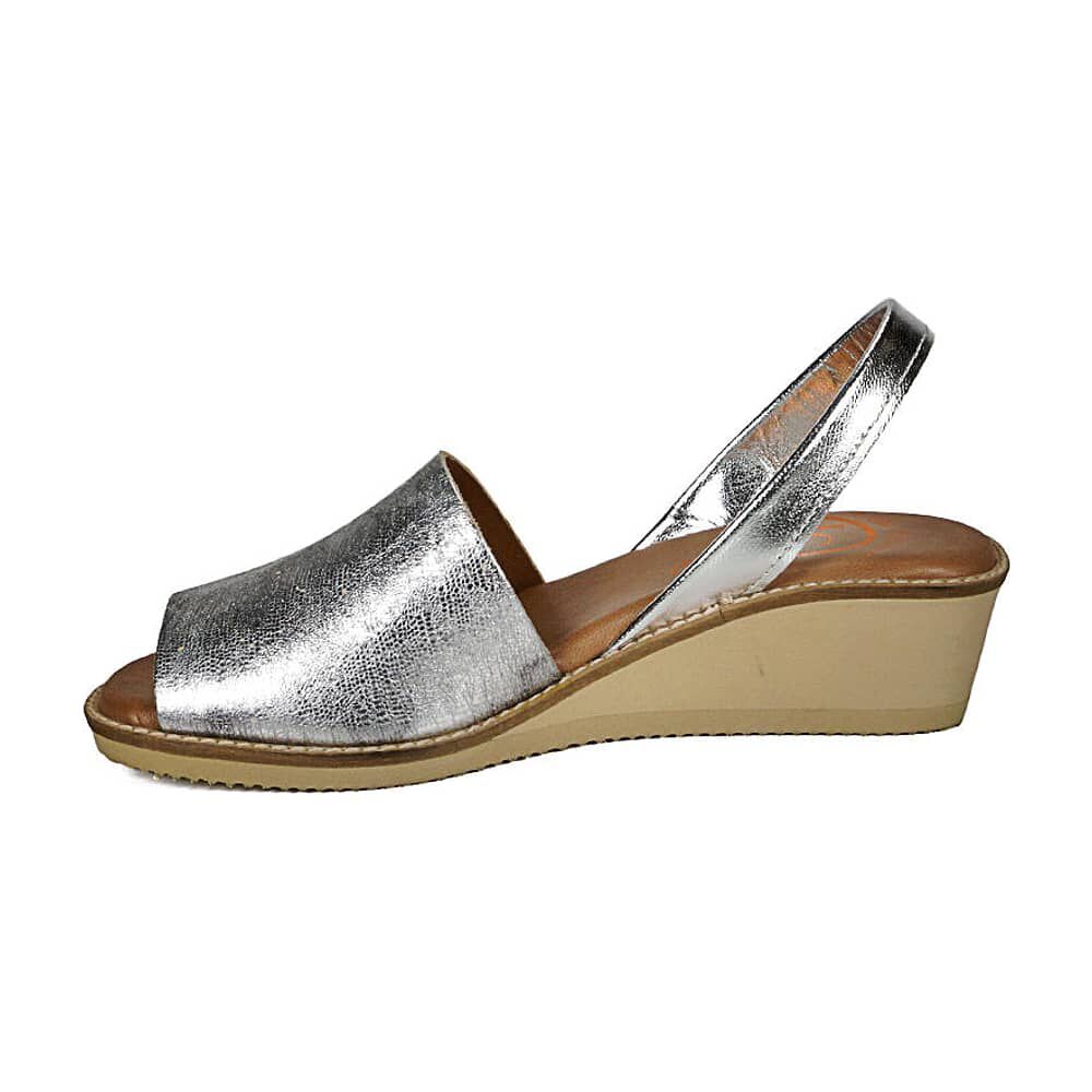 Sandalia Cuero Anika Plateado image number 4.0