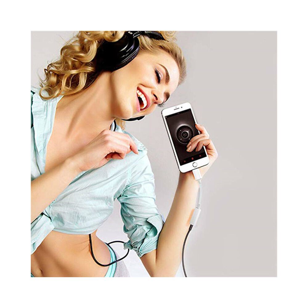 Adaptador De Aud&iacute;fonos Para Iphone Lightning A Jack 3.5mm image number 10.0