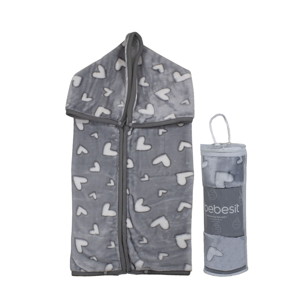 Saco Con Broche Ultra Soft Corazones 80x110cm Gris Bebesit image number 1.0