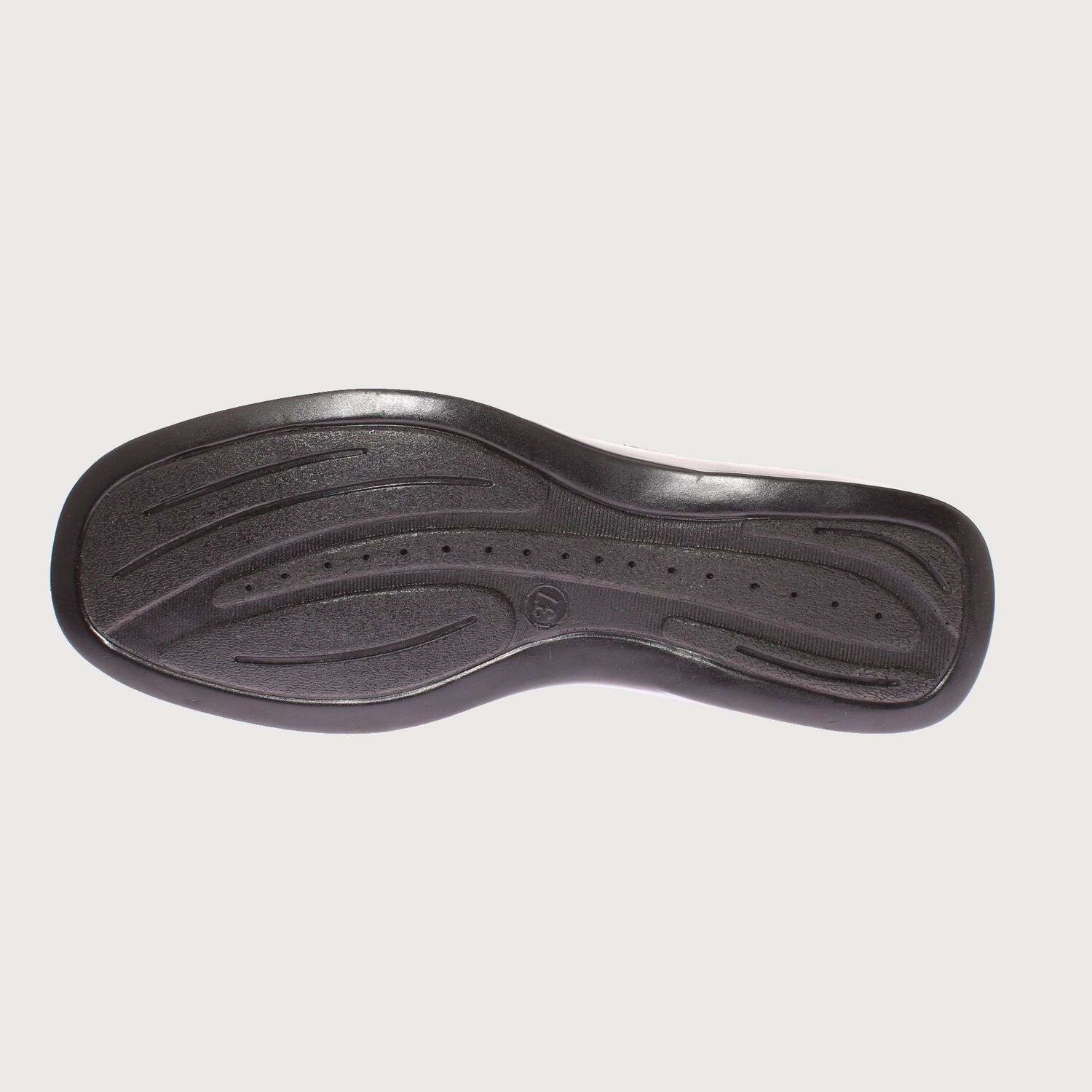 Mocas&iacute;n Negro Marche Art. 5l00504246black. image number 4.0