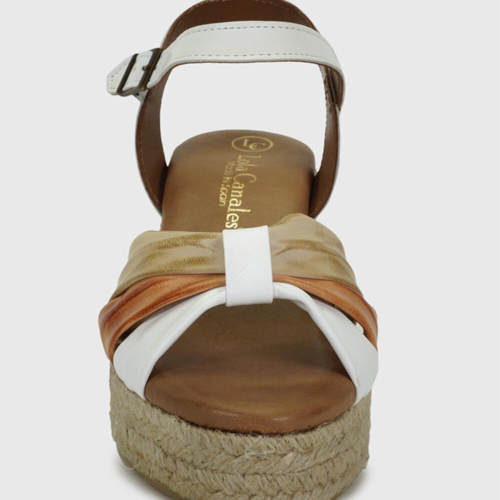 Sandalia Cuero Adriana Multicolor image number 5.0