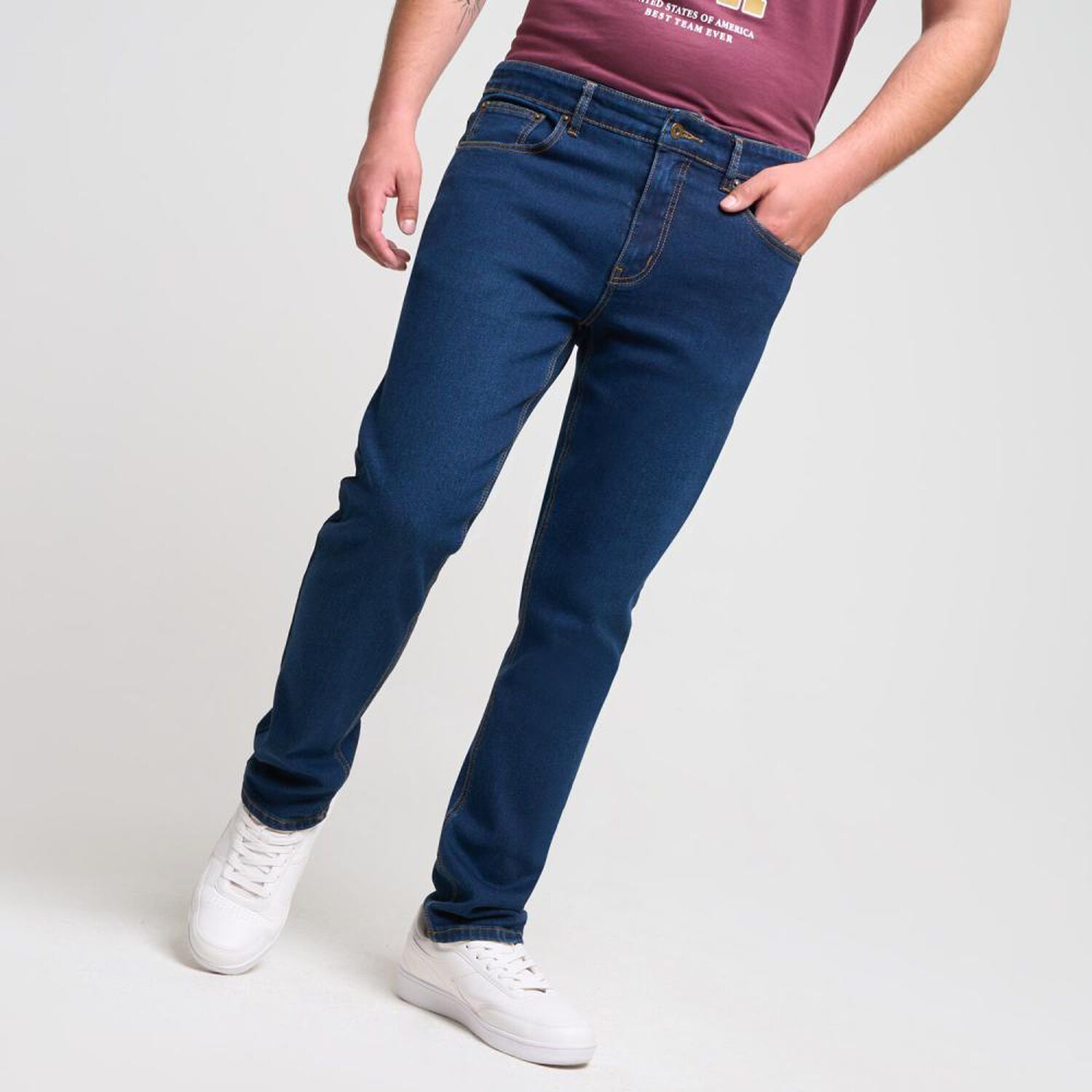 Jeans Tiro Medio Slim Hombre Skuad image number 0.0