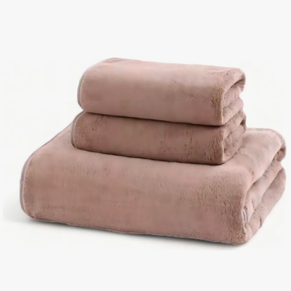 Toalla Extra Larga De Microfibra Rosada image number 0.0