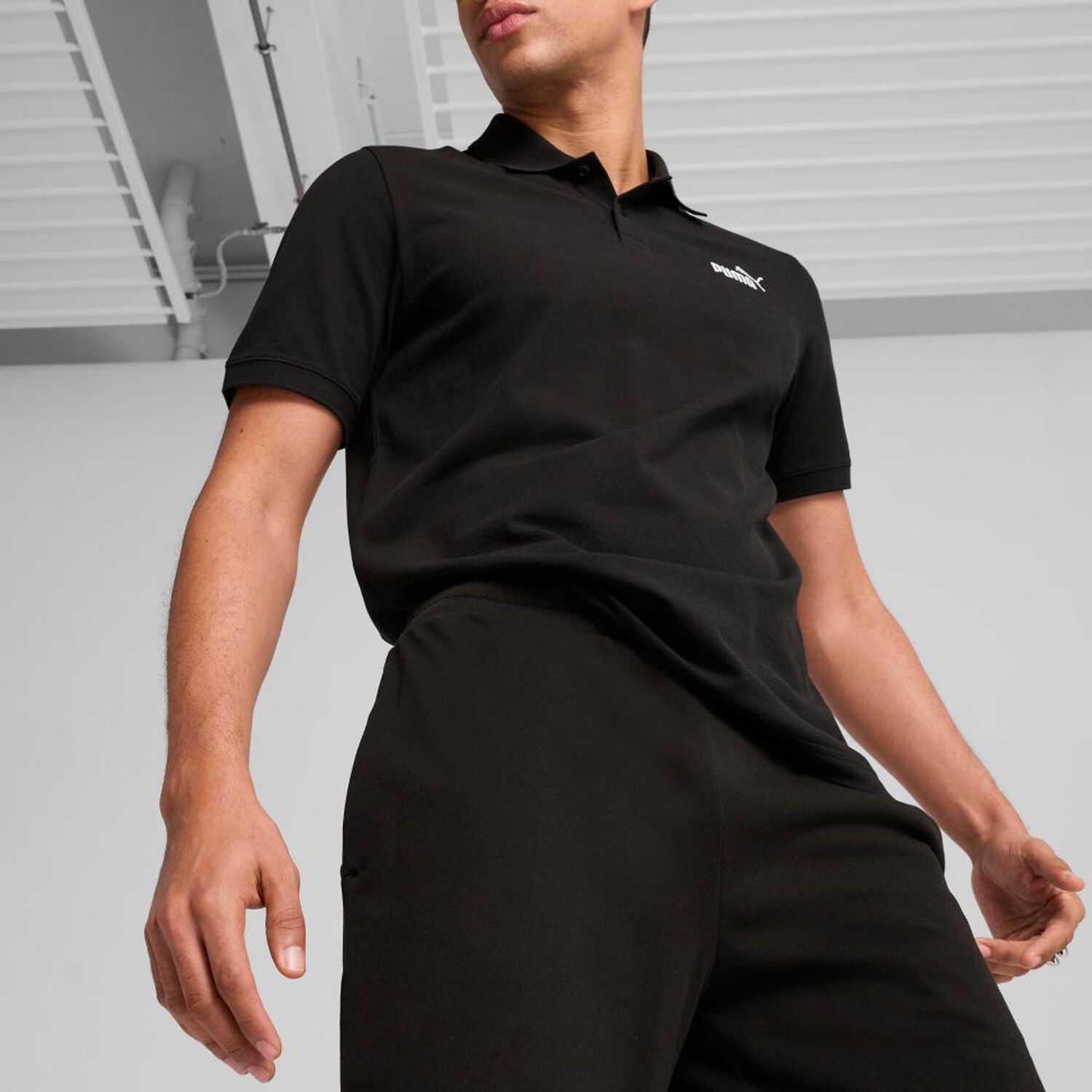 Short Deportivo Hombre Puma Ess No. 1 Logo Jersey Shorts 10'' image number 3.0