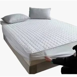 Cubre Colch&oacute;n King 100% Impermeable + Fundas Para Almohadas