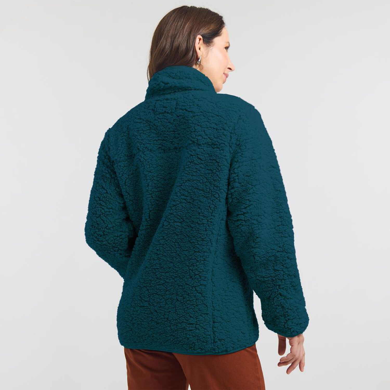 Poler&oacute;n Sherpa Regular Cuello Alto Medio Cierre Mujer Geeps image number 1.0