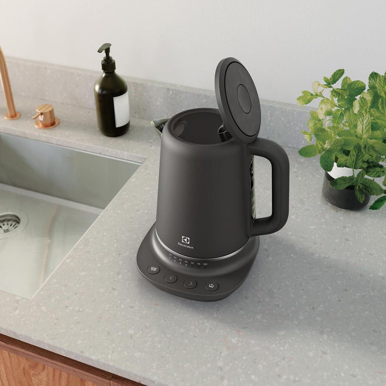 Hervidor Electrolux Ekp70 / 1,7 Litros / 2000 W image number 6.0