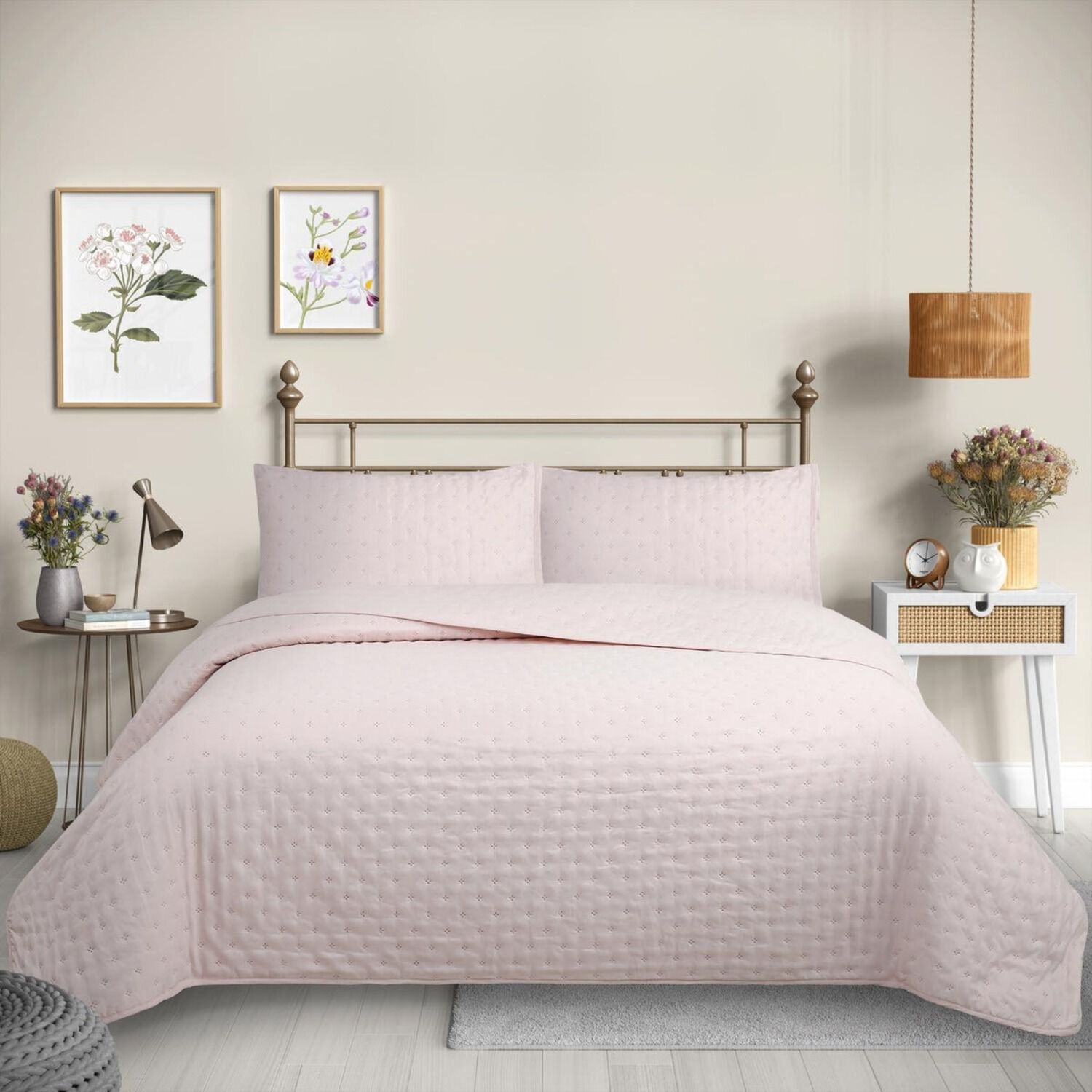 Cubrecama Quilt Reversible Queen 220 X 240 Cm Color Rosa Delux Collection Martin&eacute; image number 0.0