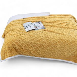 Frazada Polar Con Chiporro Medida 200x230cm 2 Plazas Color Amarillo
