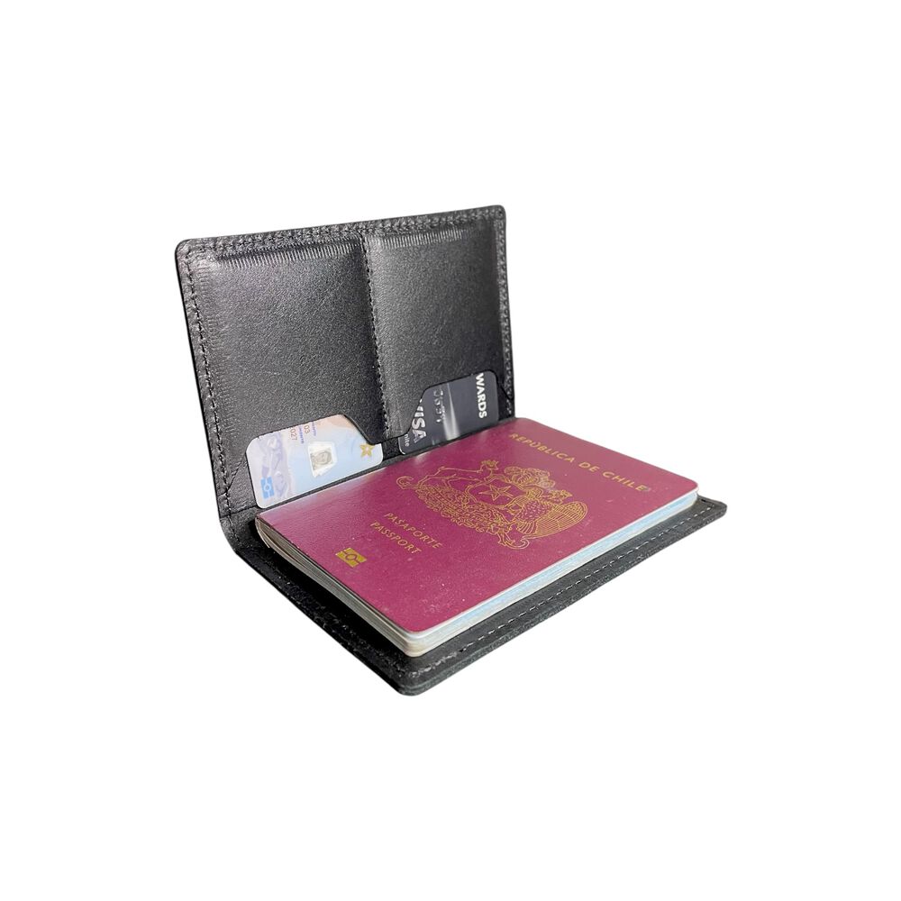 Porta Pasaporte De Cuero Negro Tratur image number 0.0