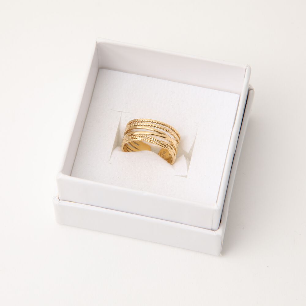 Anillo 19v69 Dorado Mujer Str270 image number 2.0