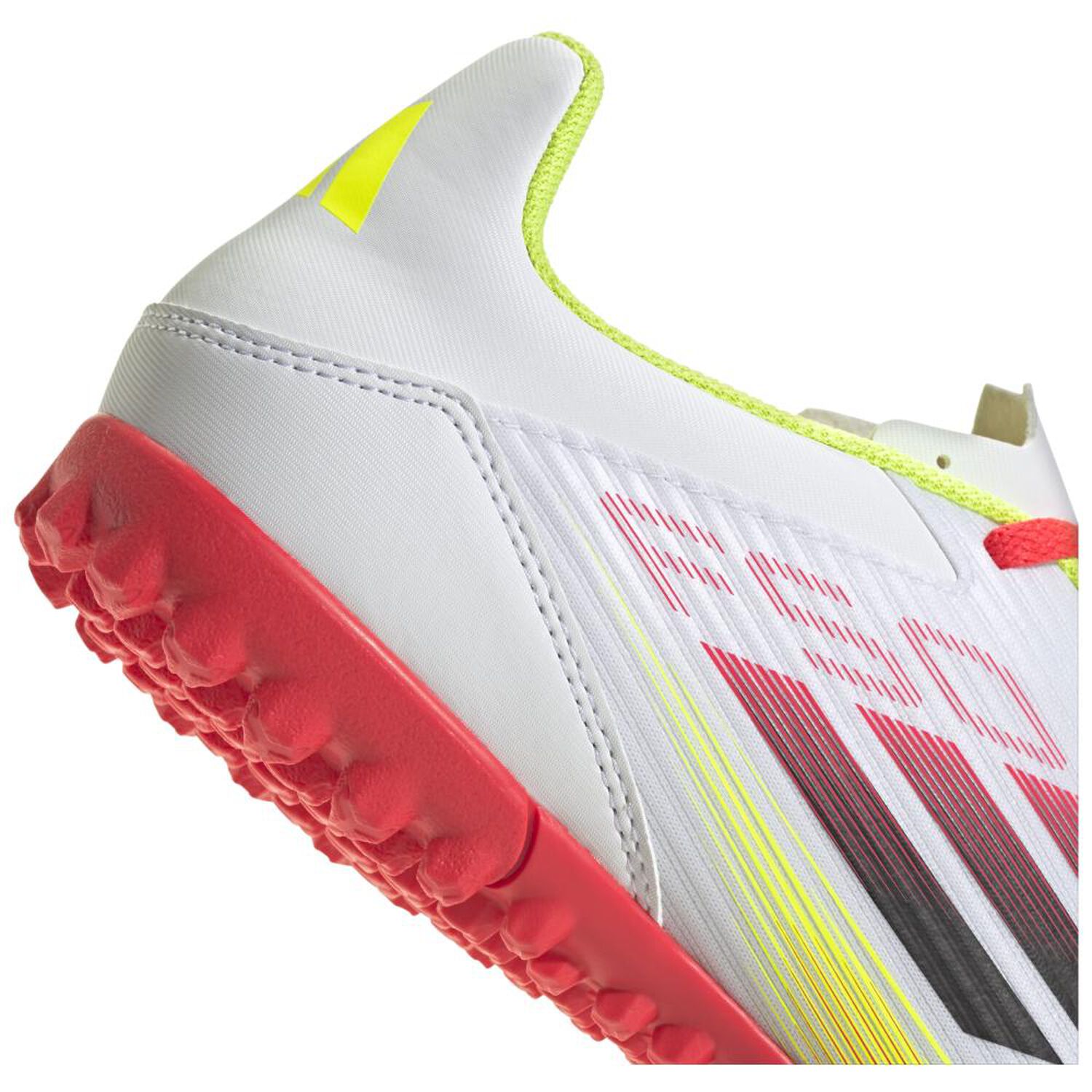 Zapatilla F&uacute;tbol Hombre Adidas F50 Club Tf Blanco image number 6.0