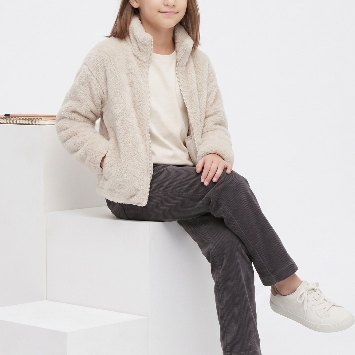 Chaqueta Chiporro Ni&ntilde;a Overzise Beige Super Suave Y Abrigo image number 3.0