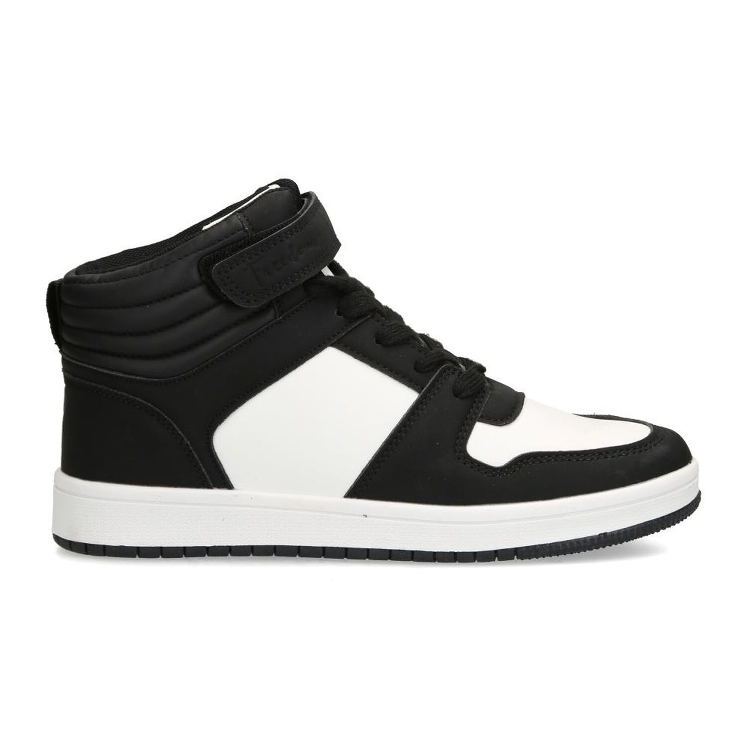 Zapatilla Urbana Mujer Freedom Black image number 2.0