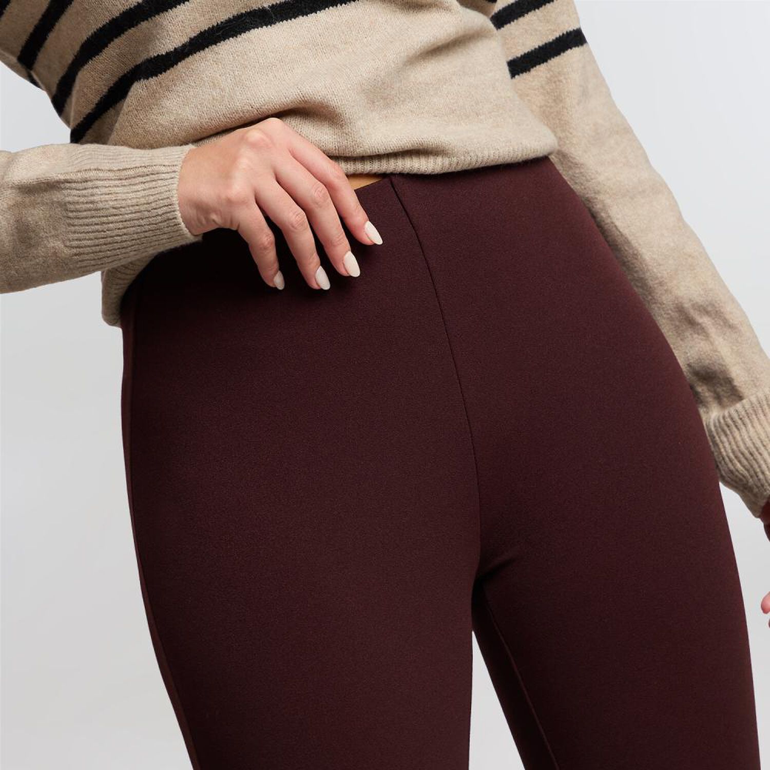 Pantal&oacute;n Leggings Tiro Alto Flare Mujer Kimera image number 4.0