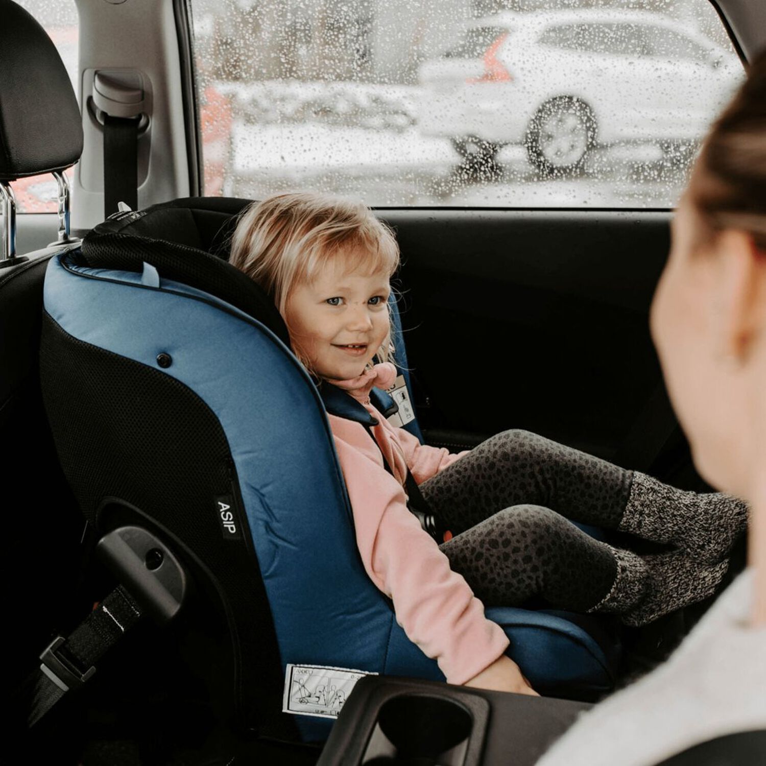 Silla De Auto A Contramarcha Minikid Negro image number 3.0