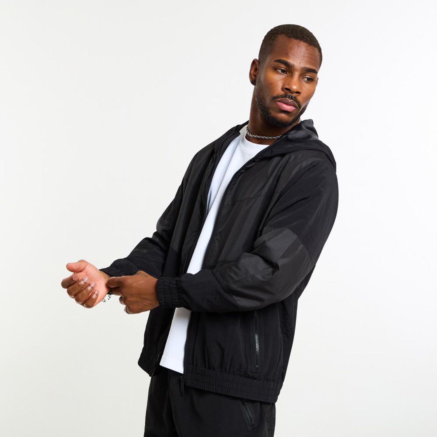 Chaqueta Lisa Regular Cuello Alto Con Capucha Hombre Rolly Go image number 2.0