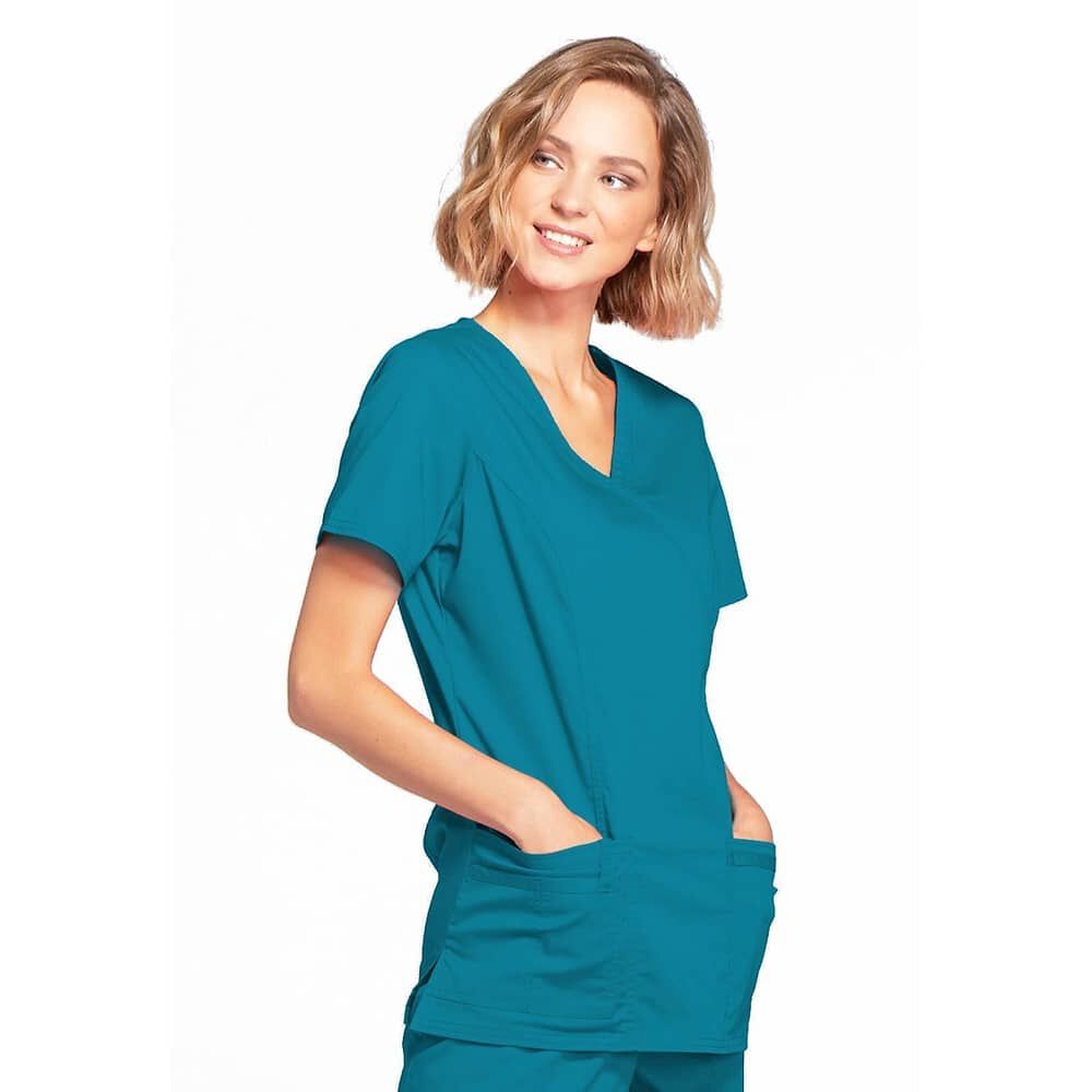 Conjunto Polera Y Pantal&oacute;n Clinico Cherokee Caribbean Blue image number 2.0