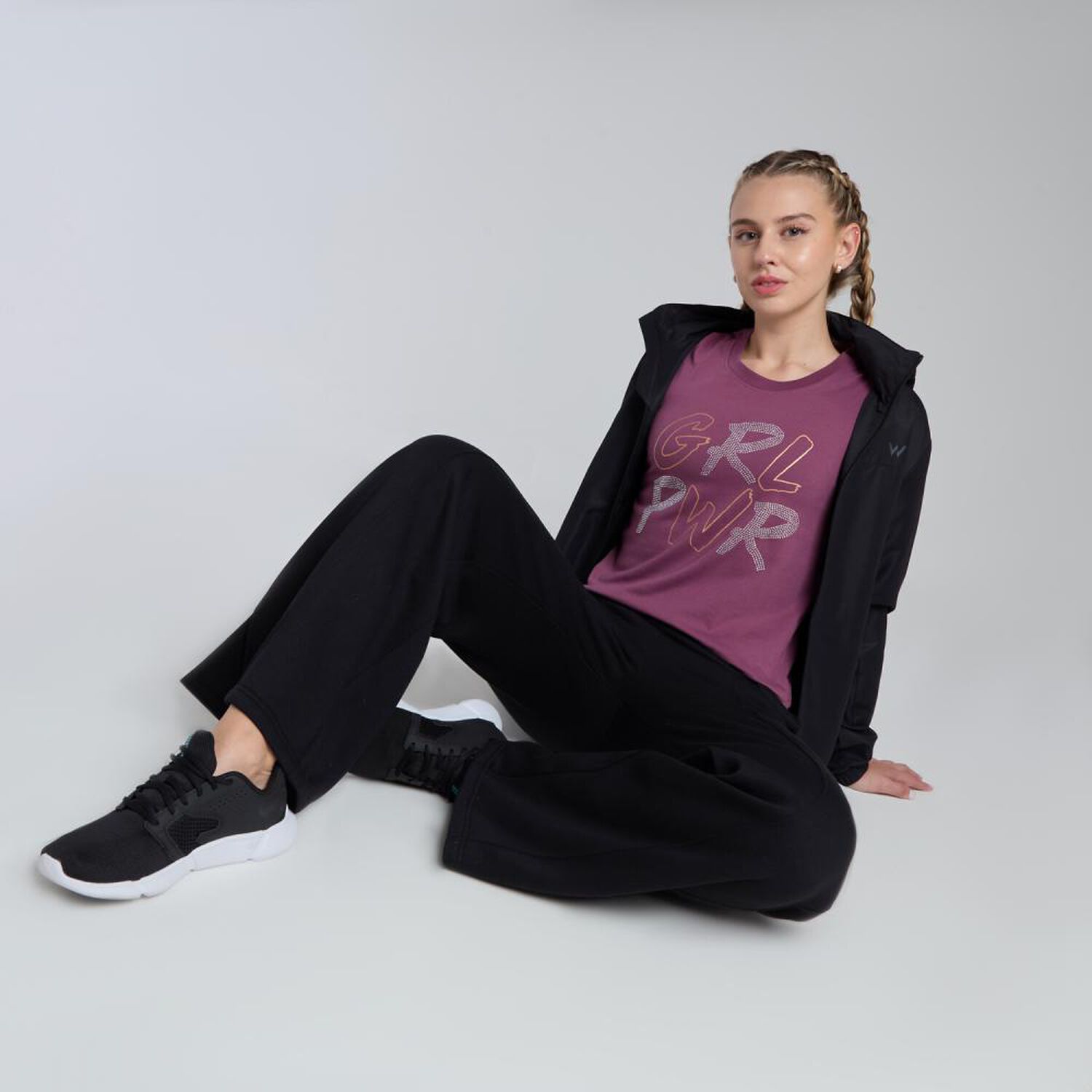 Polera Deportiva Estampada Manga Corta Cuello Redondo Mujer Wetland image number 1.0