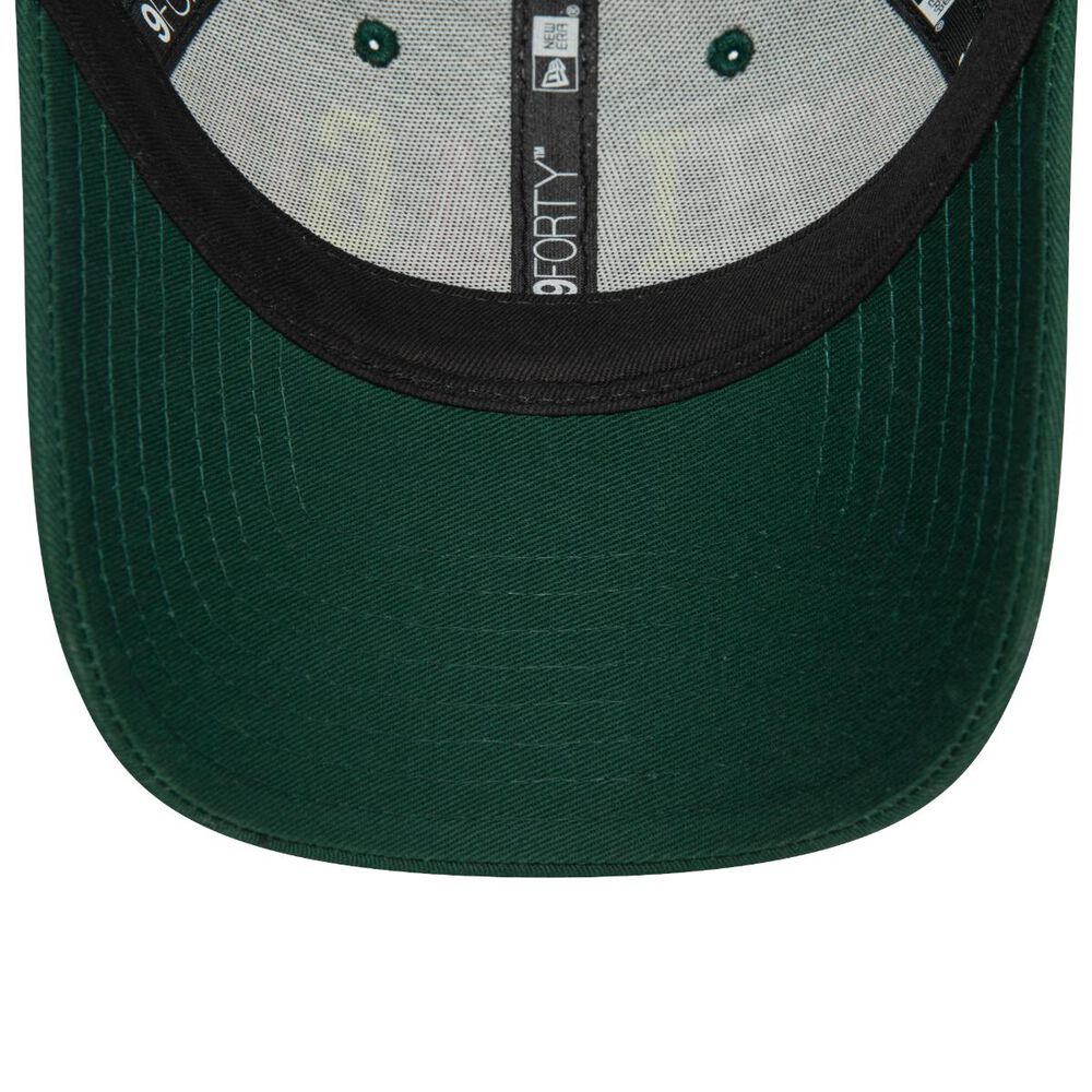 Gorra 9forty New Era City Boucle Dark Green Women image number 4.0