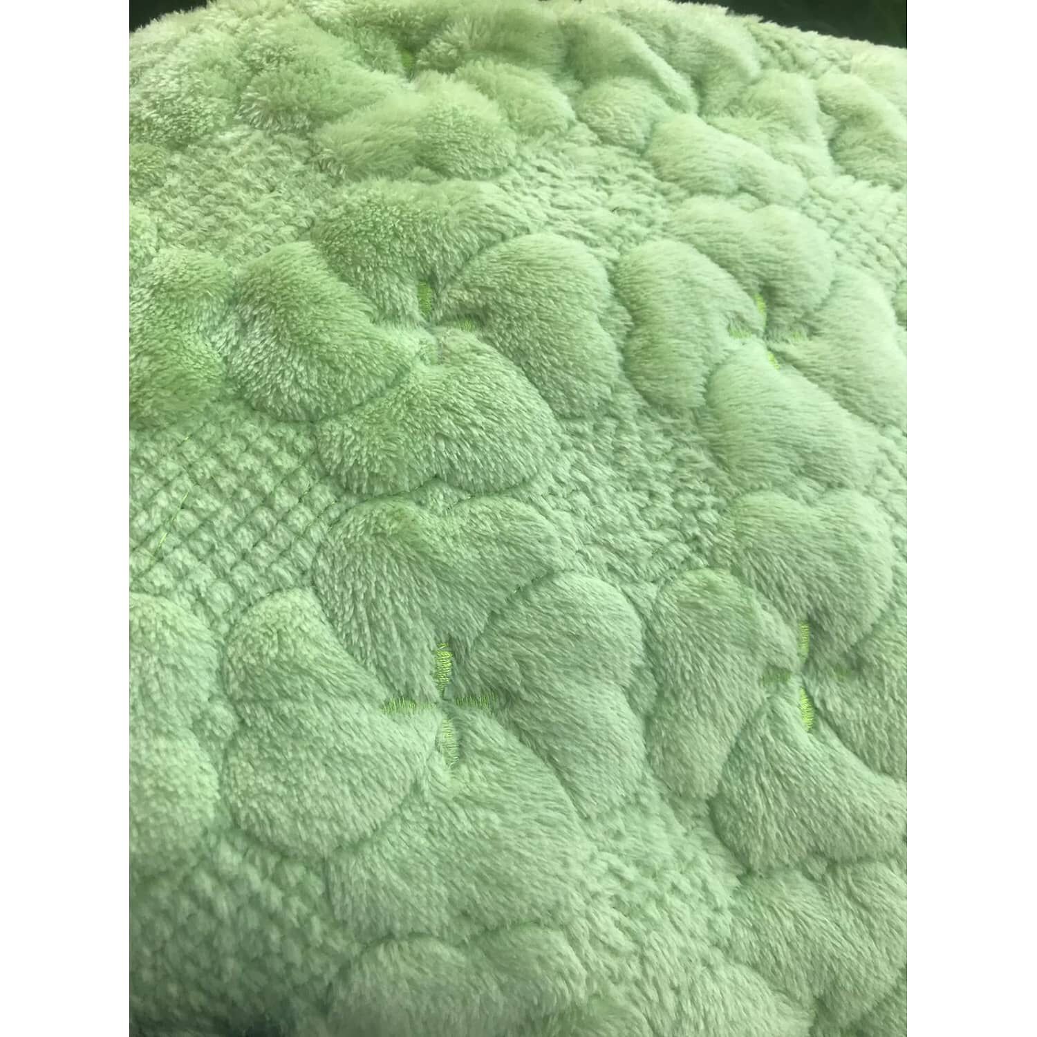 Set De Piecera De Polar Verde + 2 Fundas Kilim image number 1.0