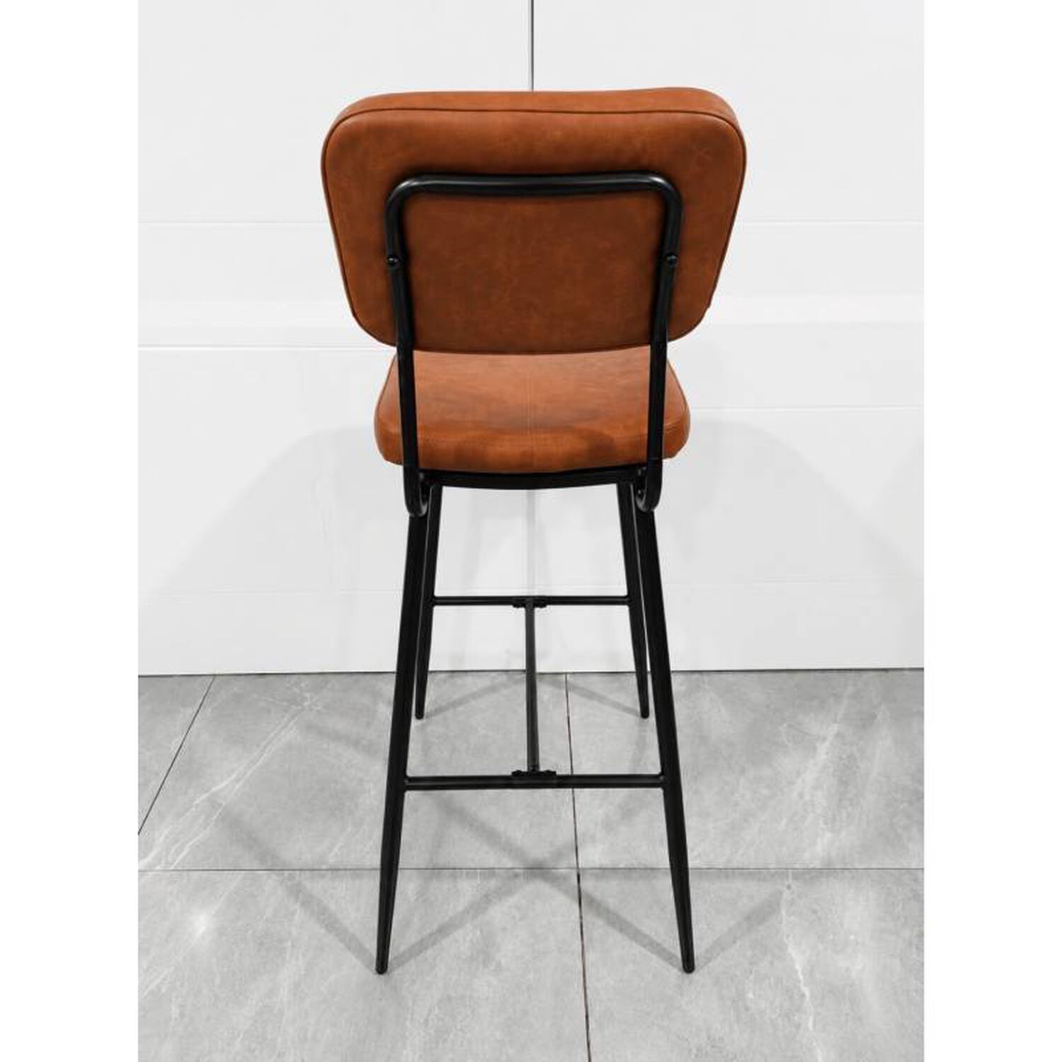 Taburete Alto Bronx 66 Cm Ecocuero Marr&oacute;n Con Estructura Met&aacute;lica Negra image number 4.0