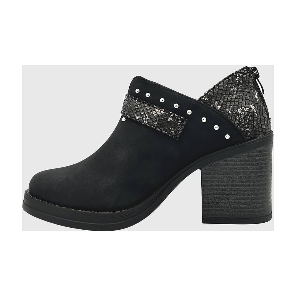 Botin Para Mujer Con Taco Y Hebilla Campera Negro image number 1.0