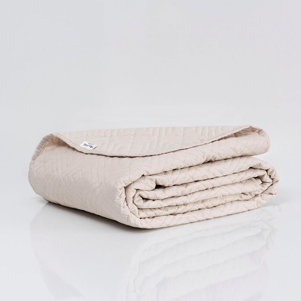 Quilt Cordoba Lisa Mashini King Arena image number 3.0