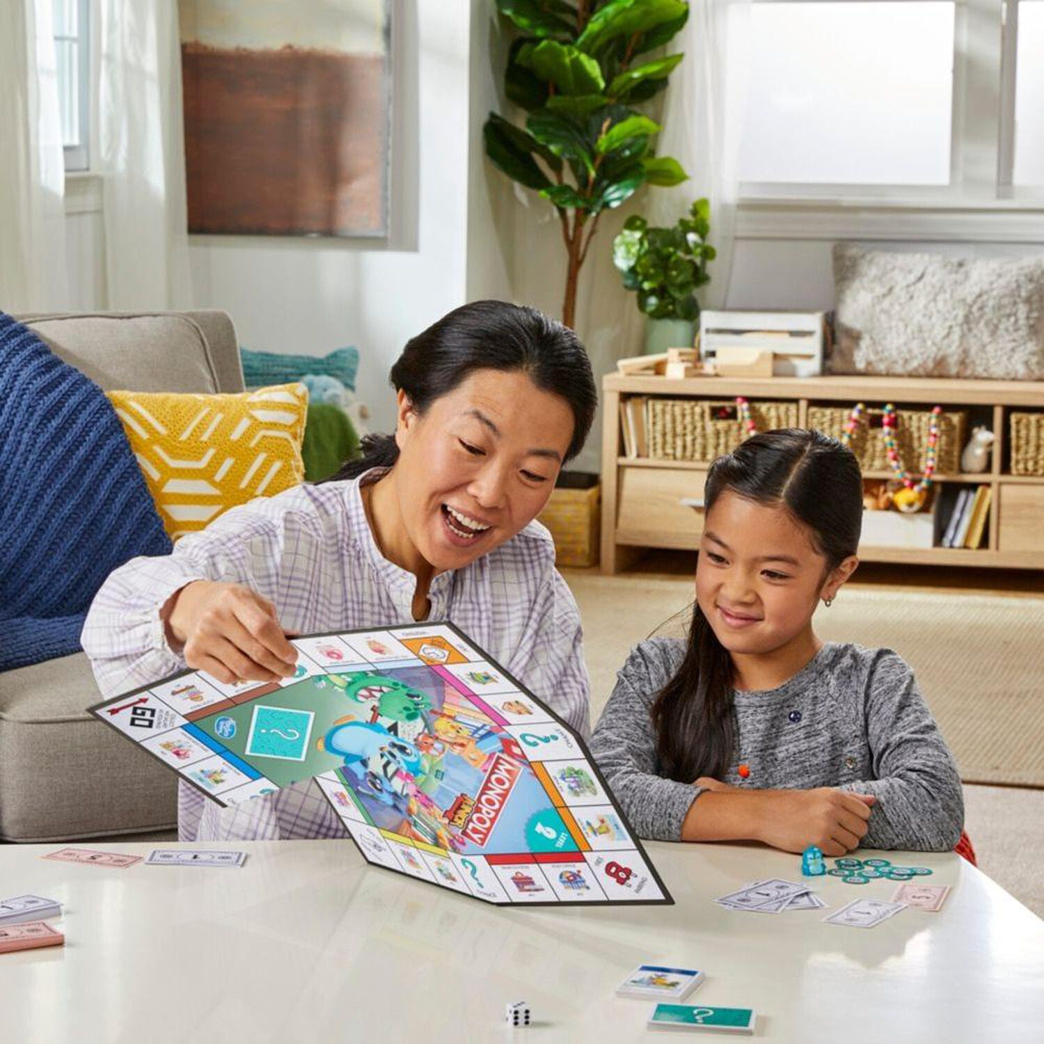 Juego De Mesa Monopoly Junior Hasbro image number 4.0