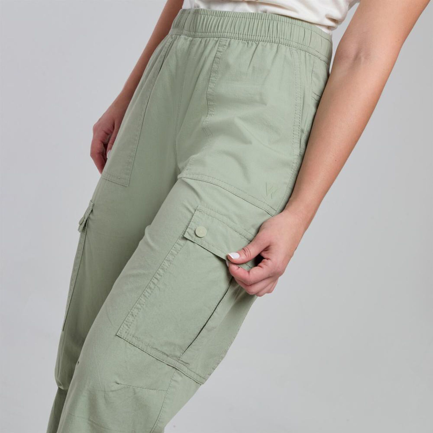 Pantal&oacute;n De Buzo Deportivo Tiro Alto Regular Mujer Wetland image number 4.0