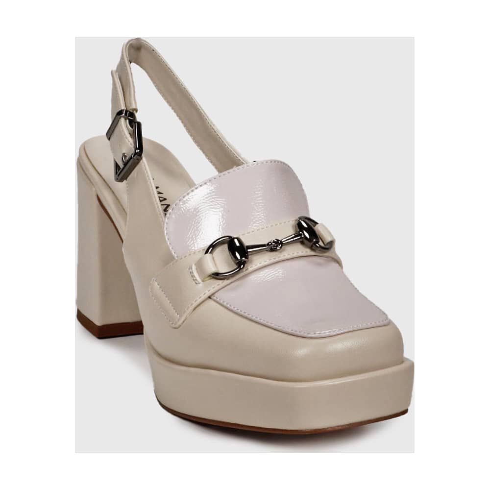 Mocas&iacute;n Lilys Beige image number 3.0