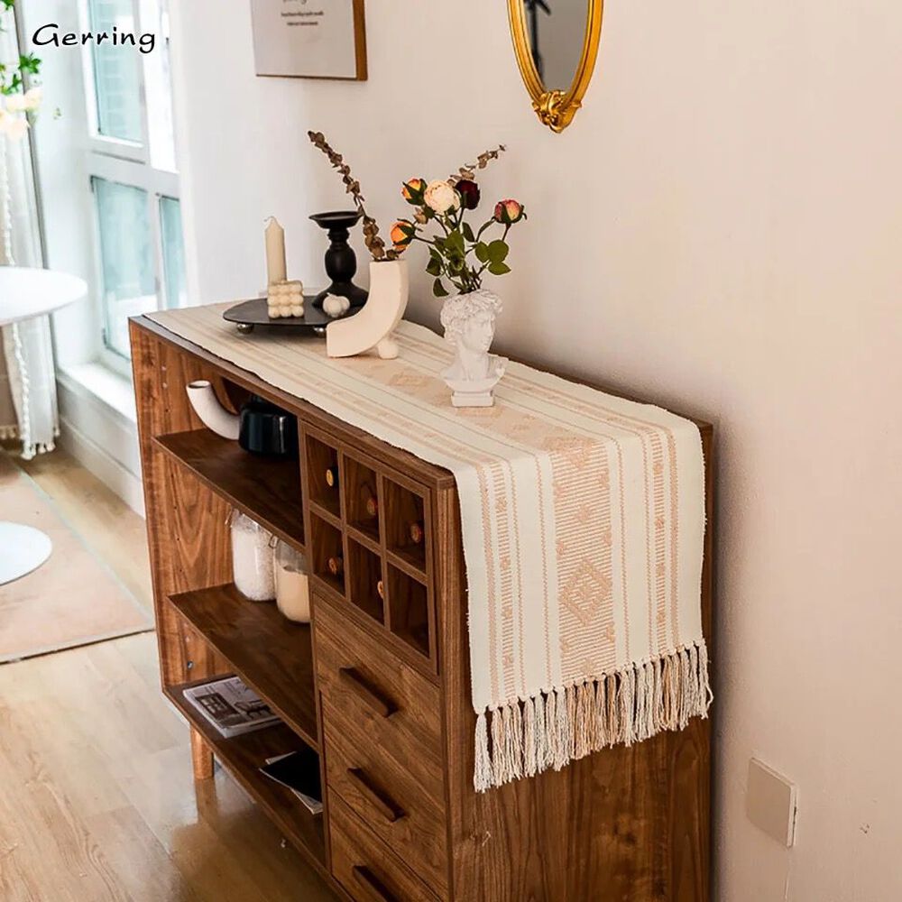 Camino De Mesa Tejido image number 0.0