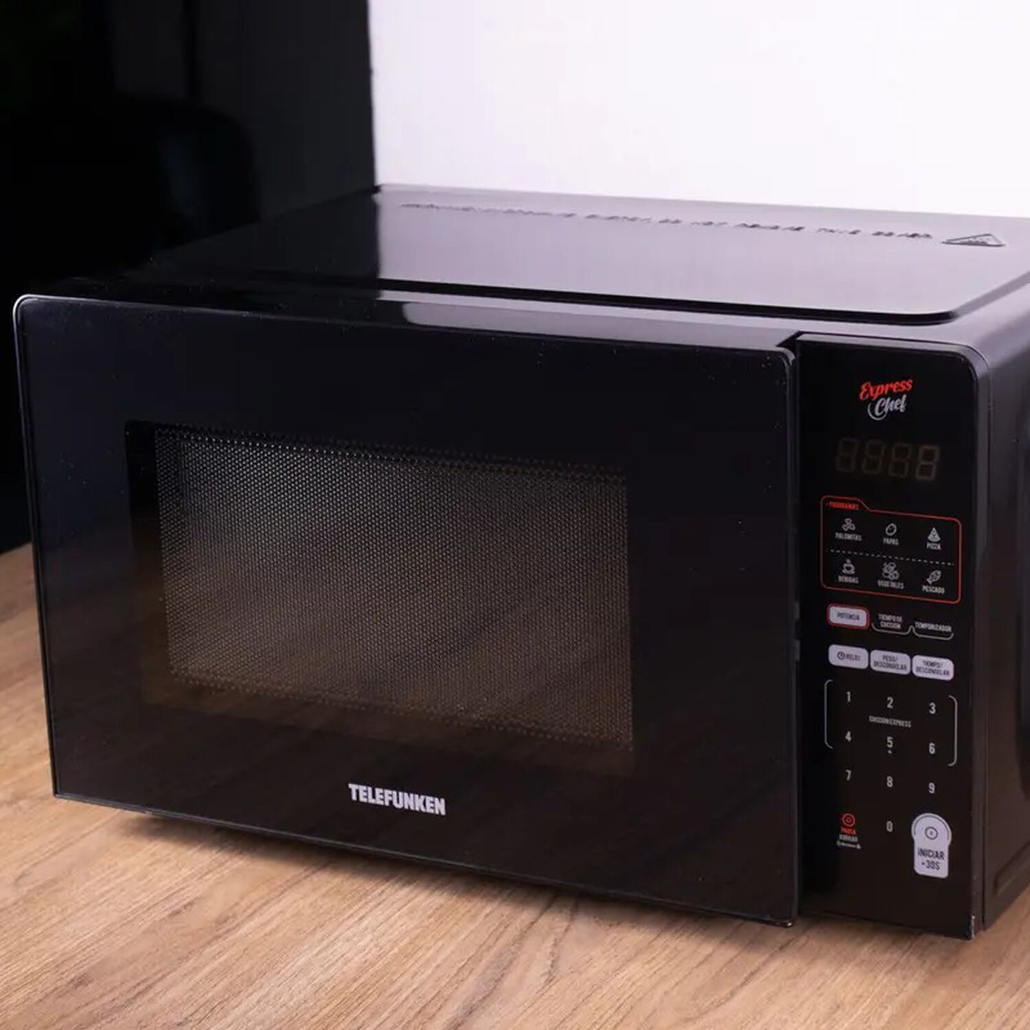 Horno Microondas De 26 Litros Potencia De 900w Eficiencia Clase A Marca Telefunken image number 3.0