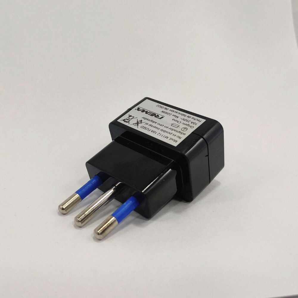 Adaptador 10/16a 2200w Con Protección Negro - Rema image number 1.0