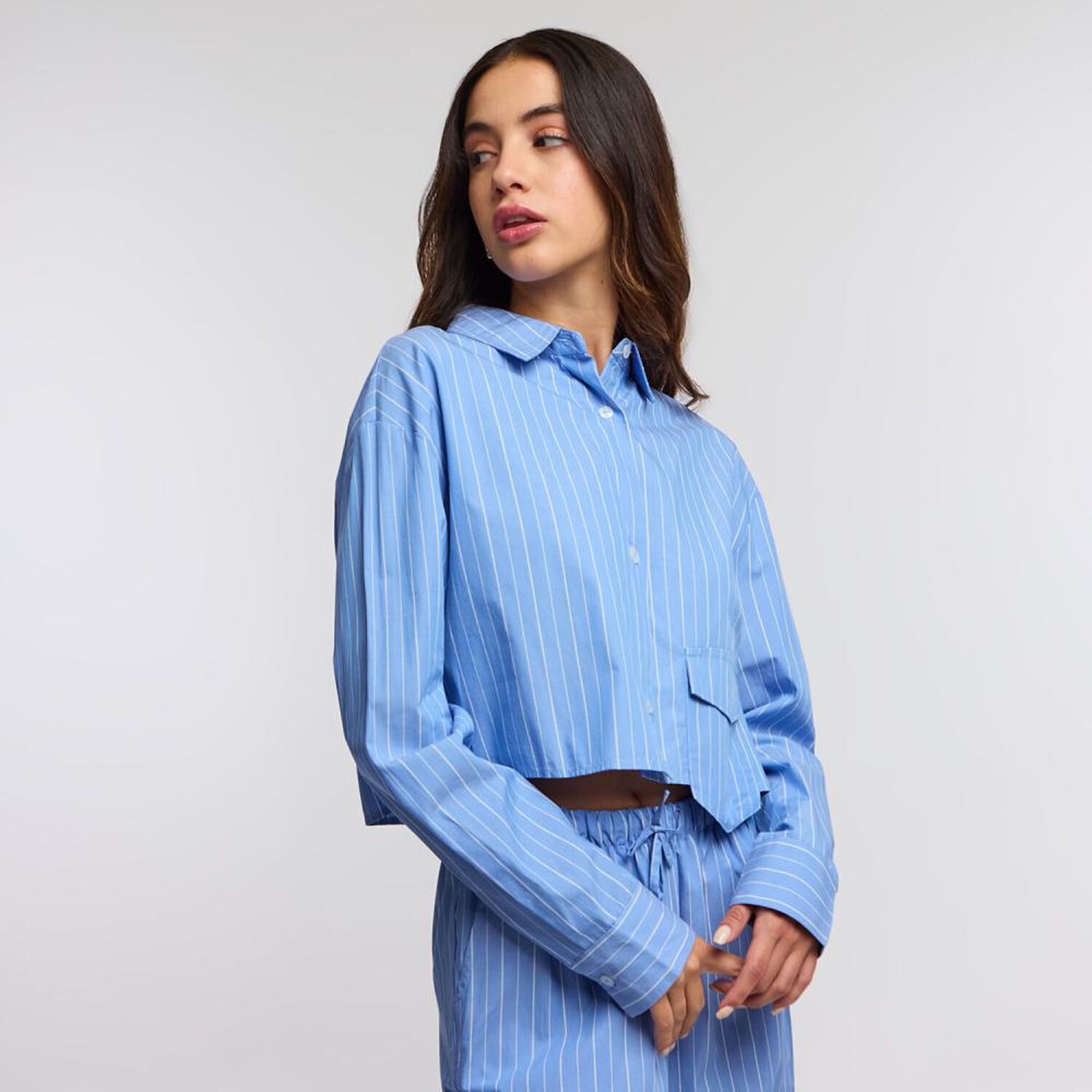 Blusa Corta Manga Larga Cuello Camisero Mujer Freedom image number 2.0