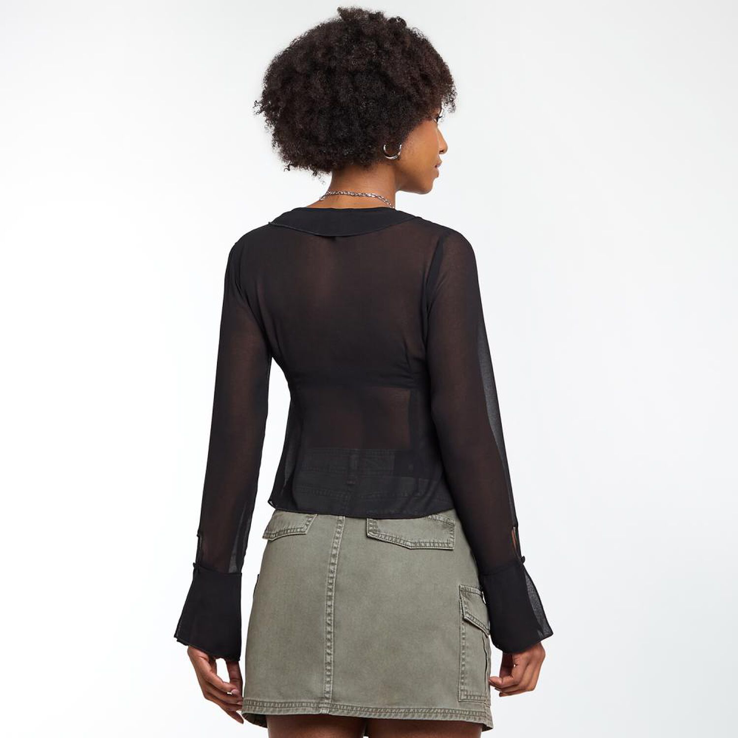 Blusa Con Lazo Manga Larga Cuello V Mujer Rolly Go image number 2.0
