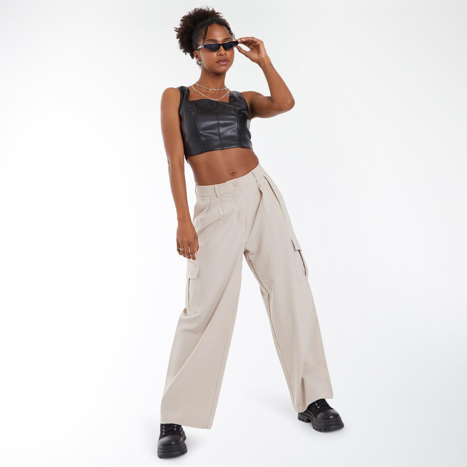 Pantal&oacute;n Tiro Medio Relax Mujer Rolly Go image number 1.0
