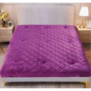 Cubre Colch&oacute;n Plush Acolchado 2 Plazas Morado