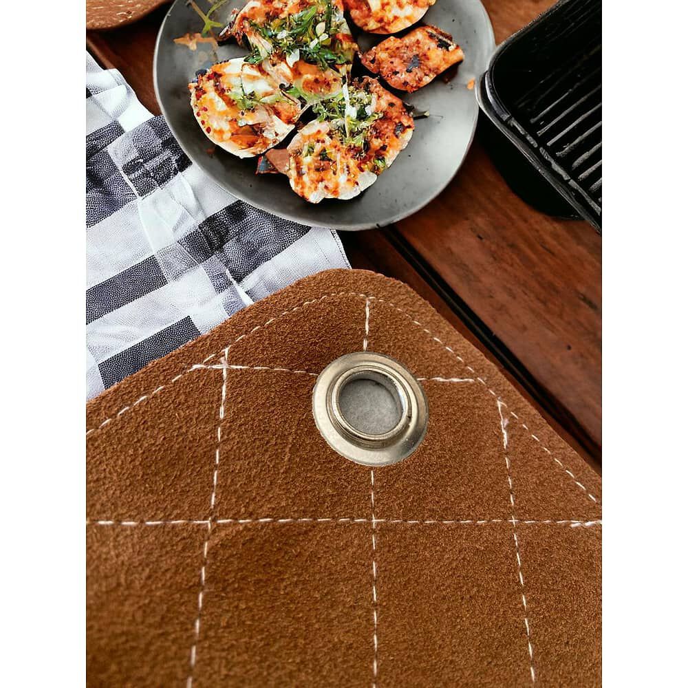 Pa&ntilde;o Aislante De Luxe Para Cocina / Asado 100% Cuero En Varas Meats & Grill image number 3.0