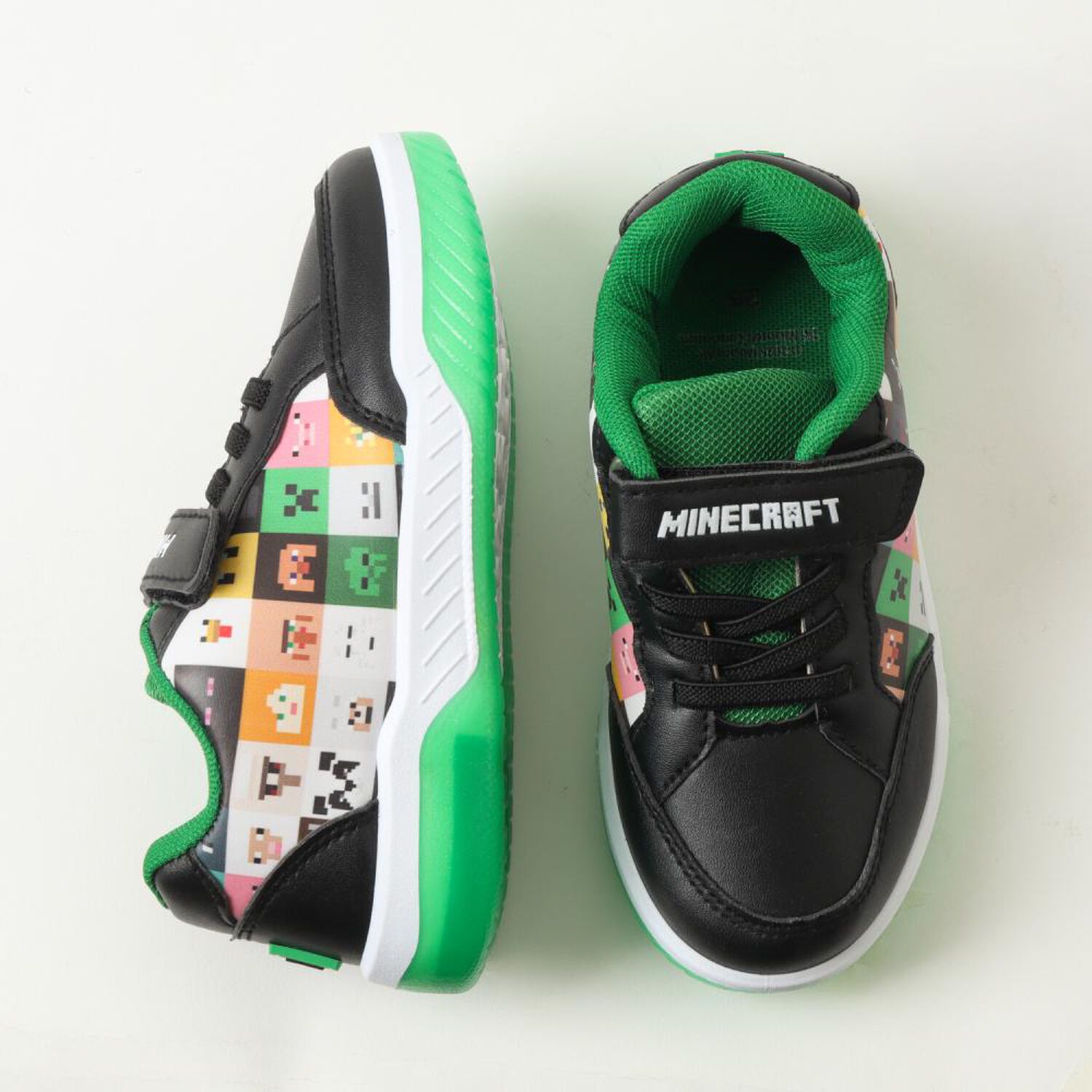 Zapatilla Infantil Con Luces Ni&ntilde;o Minecraft Negro image number 3.0