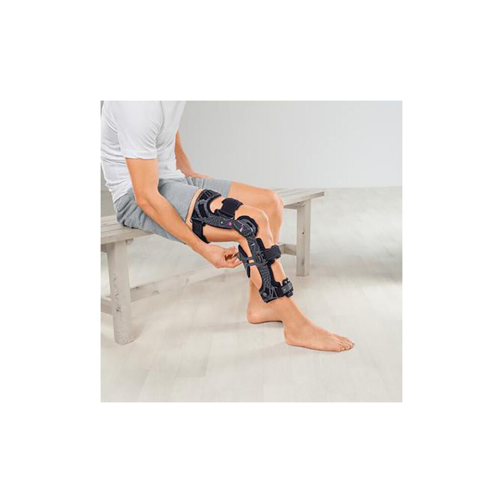 Rodillera M.4s Pcl Dynamic Izquierda Talla Xl-medi image number 1.0