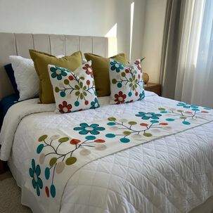 Set Renovaci&oacute;n King Jard&iacute;n Bordado 9 Piezas