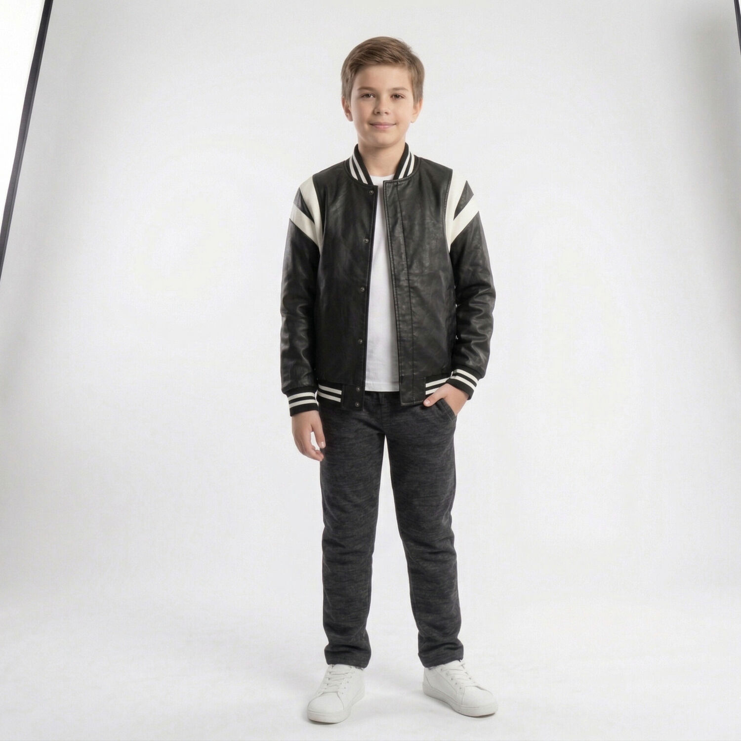 Chaqueta Universitaria Ecocuero Para Ni&ntilde;os image number 2.0