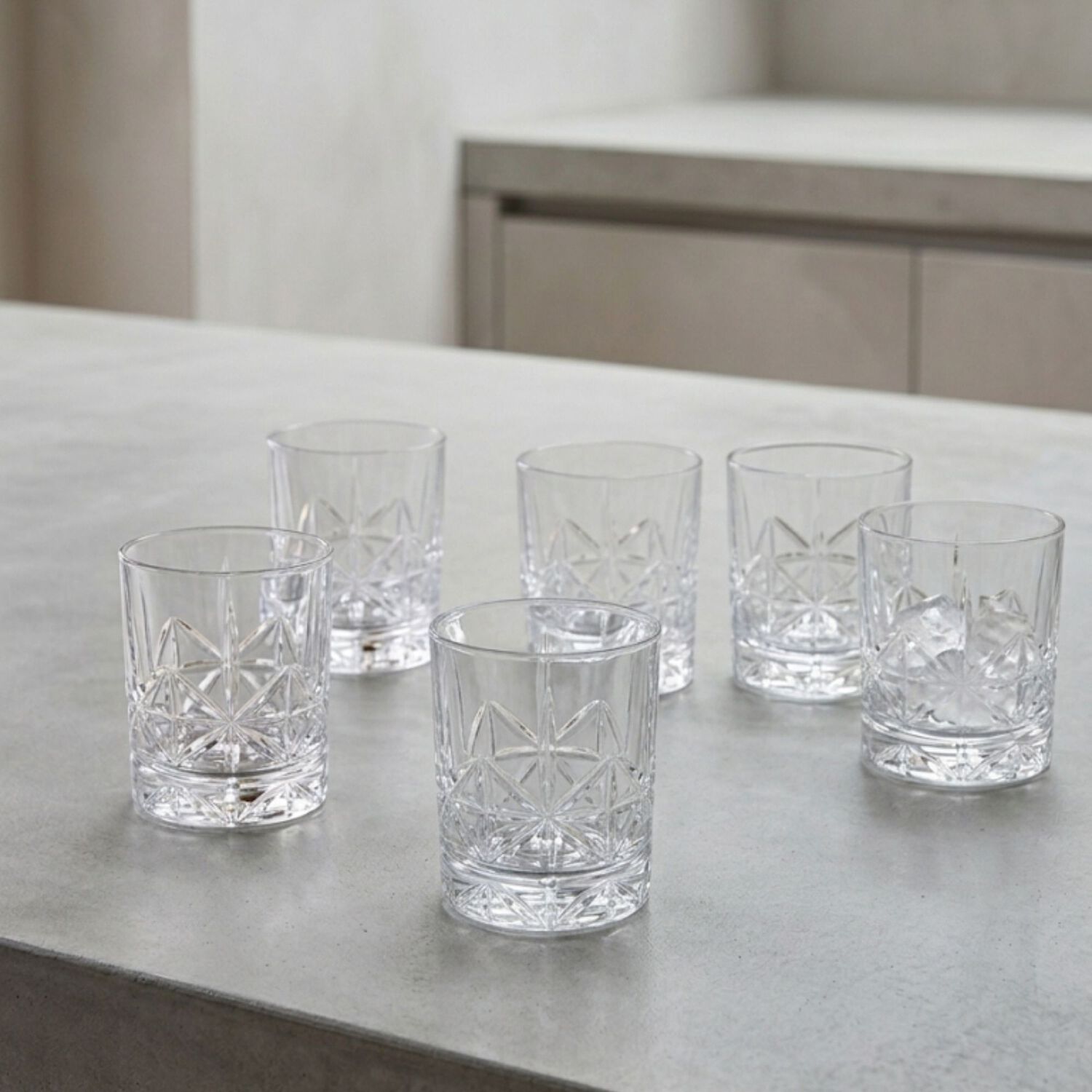 Set 6 Vasos Double Old Fashioned Tallados 377 Ml image number 4.0