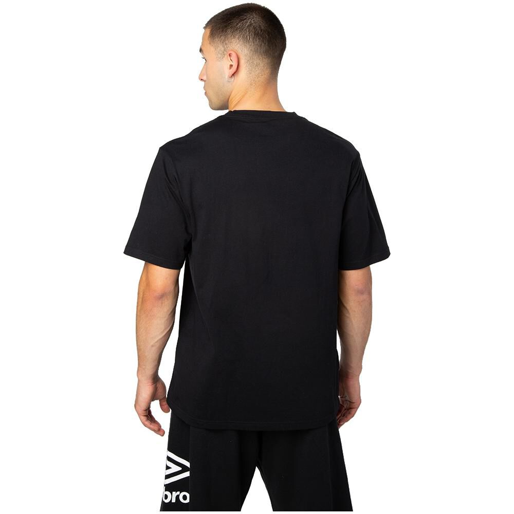 Polera Deportiva Hombre Umbro Essentials Big Logo image number 1.0