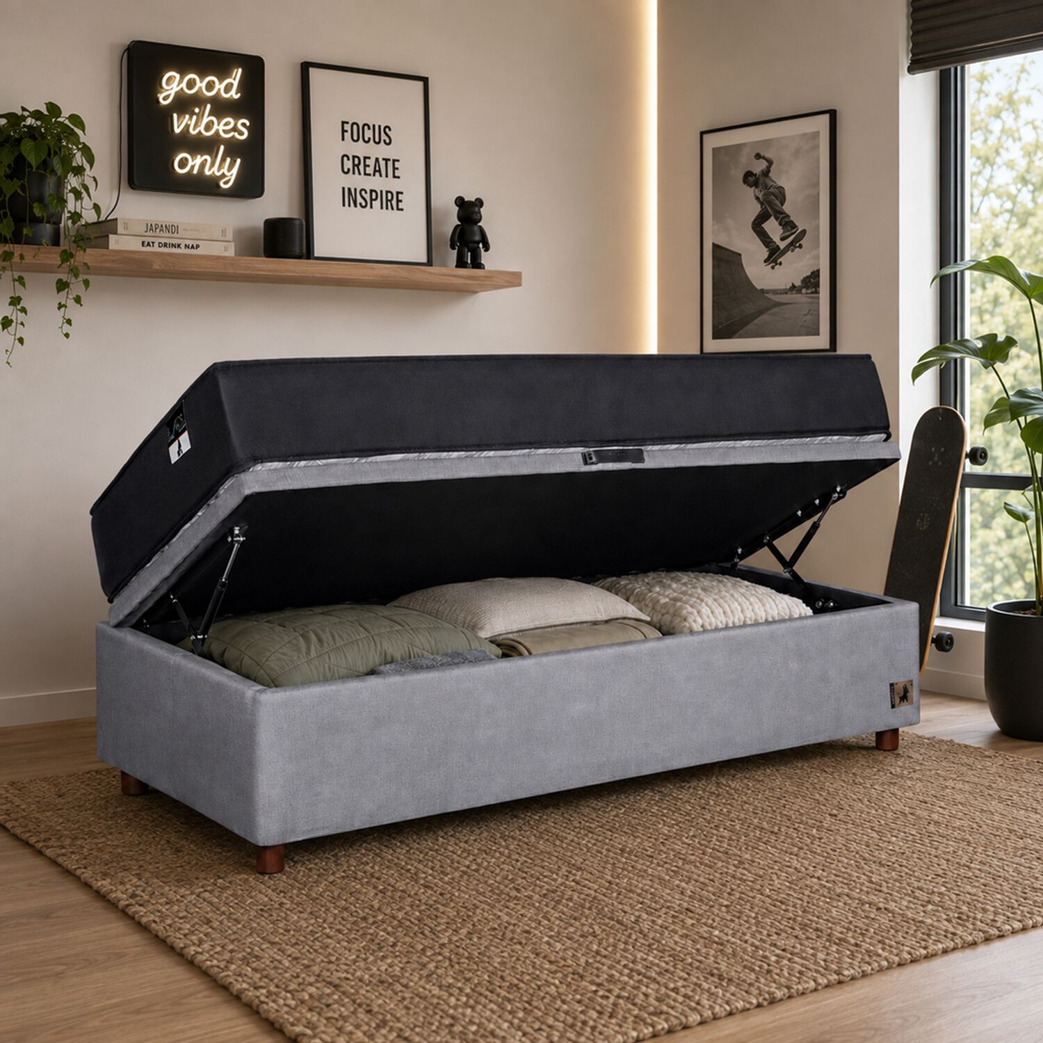 Cama Ba&uacute;l Mons Black / 1.5 Plazas / Base Normal image number 0.0