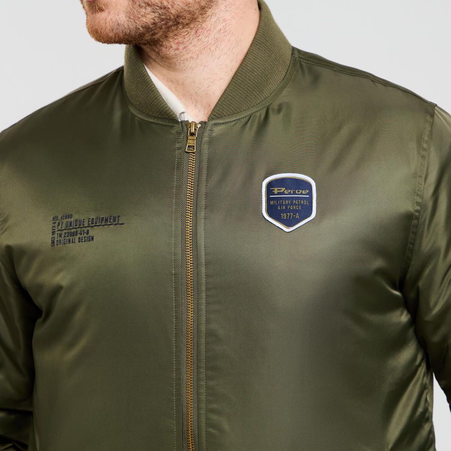 Chaqueta Bomber Regular Cuello Redondo Hombre Peroe image number 4.0